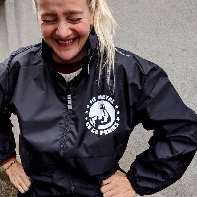 08 - RAIN JACKET // FIGA PIOVE